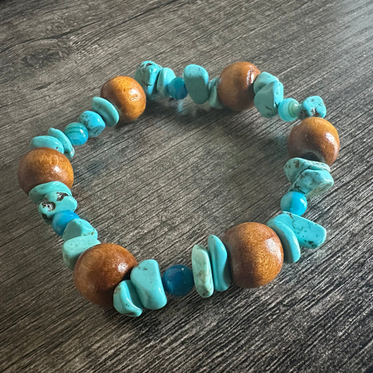 Rustic Oasis: Turquoise and Wooden Bracelet