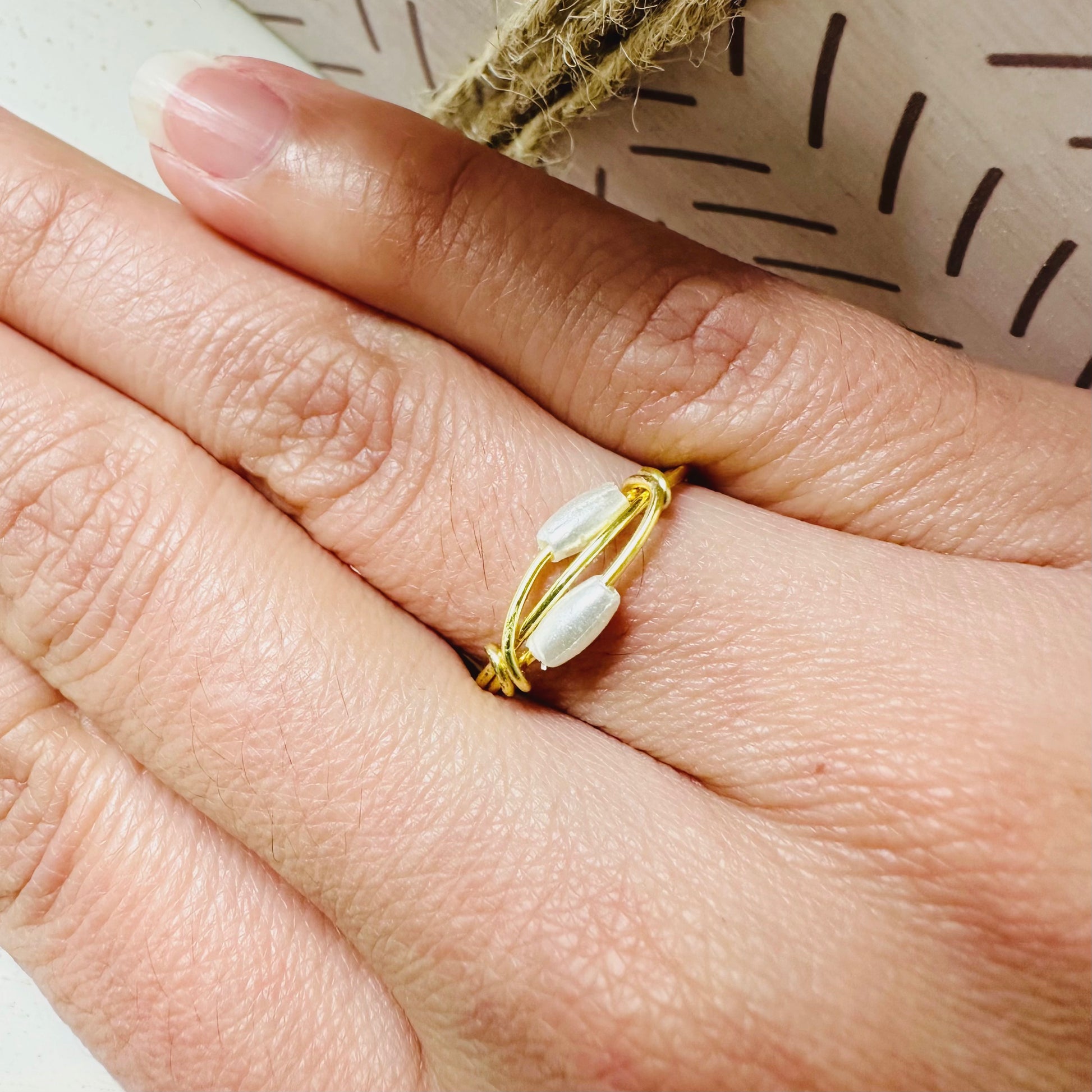 Elegant Wire Wrapped Cylindric Pearl Ring