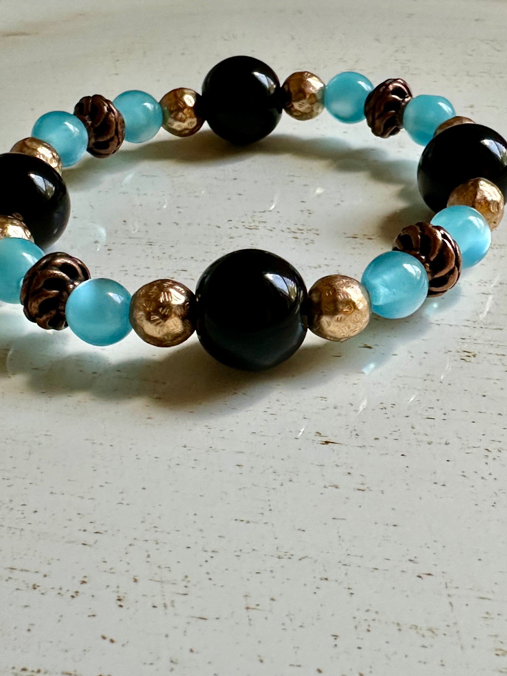 Chic Contrasts Bracelet - Roxiem Jewelry, LLC