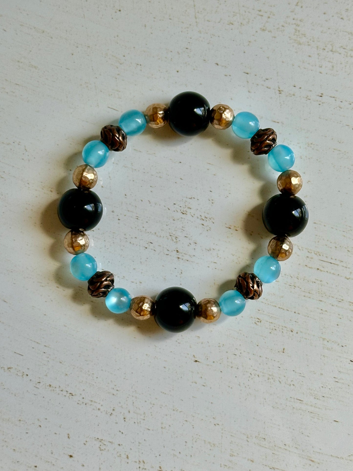 Chic Contrasts Bracelet - Roxiem Jewelry, LLC