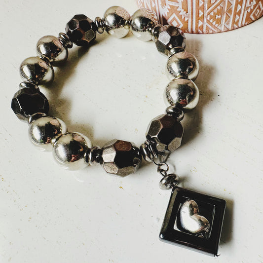 Classic Essence Bracelet