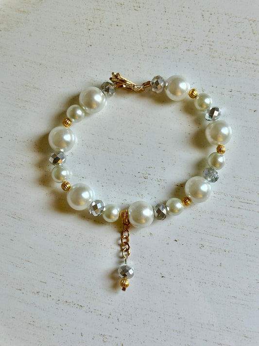 Radiant Elegance Bracelet - Roxiem Jewelry, LLC