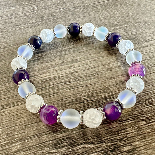 Purple Agate and Clear Quartz Gemstone Bracelet